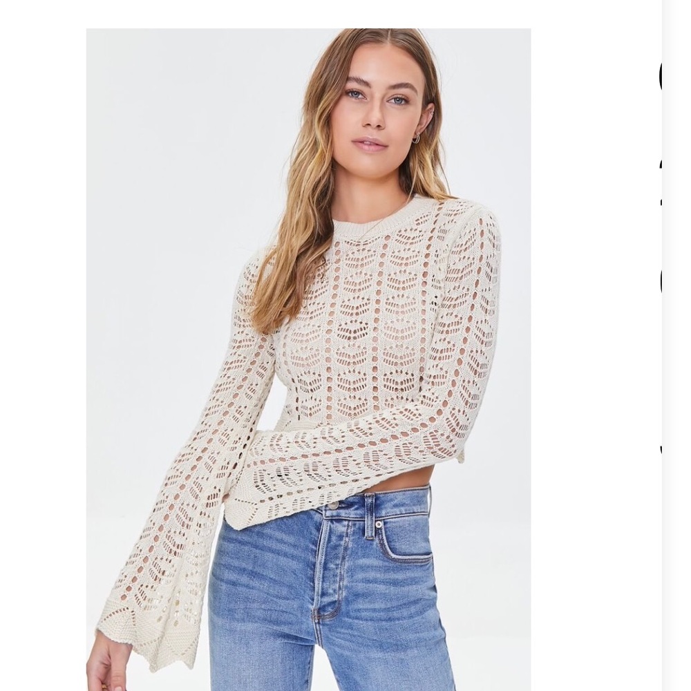 EUC Mid cropped bell sleeve crochet sweater